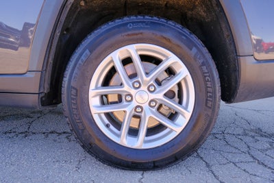 2024 Jeep Grand Cherokee L Laredo 4x4