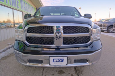 2023 RAM 1500 Classic SLT Crew Cab 4x4 5'7' Box