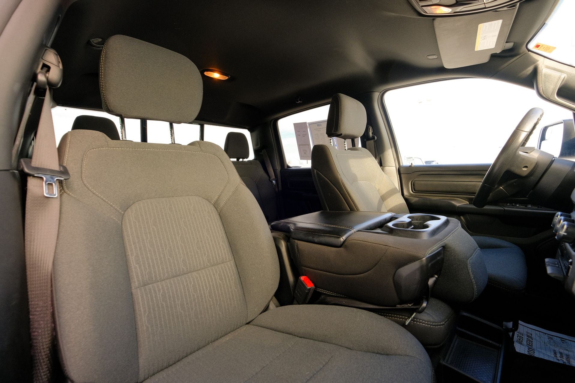 2024 RAM 1500 Tradesman Crew Cab 4x4 5'7' Box