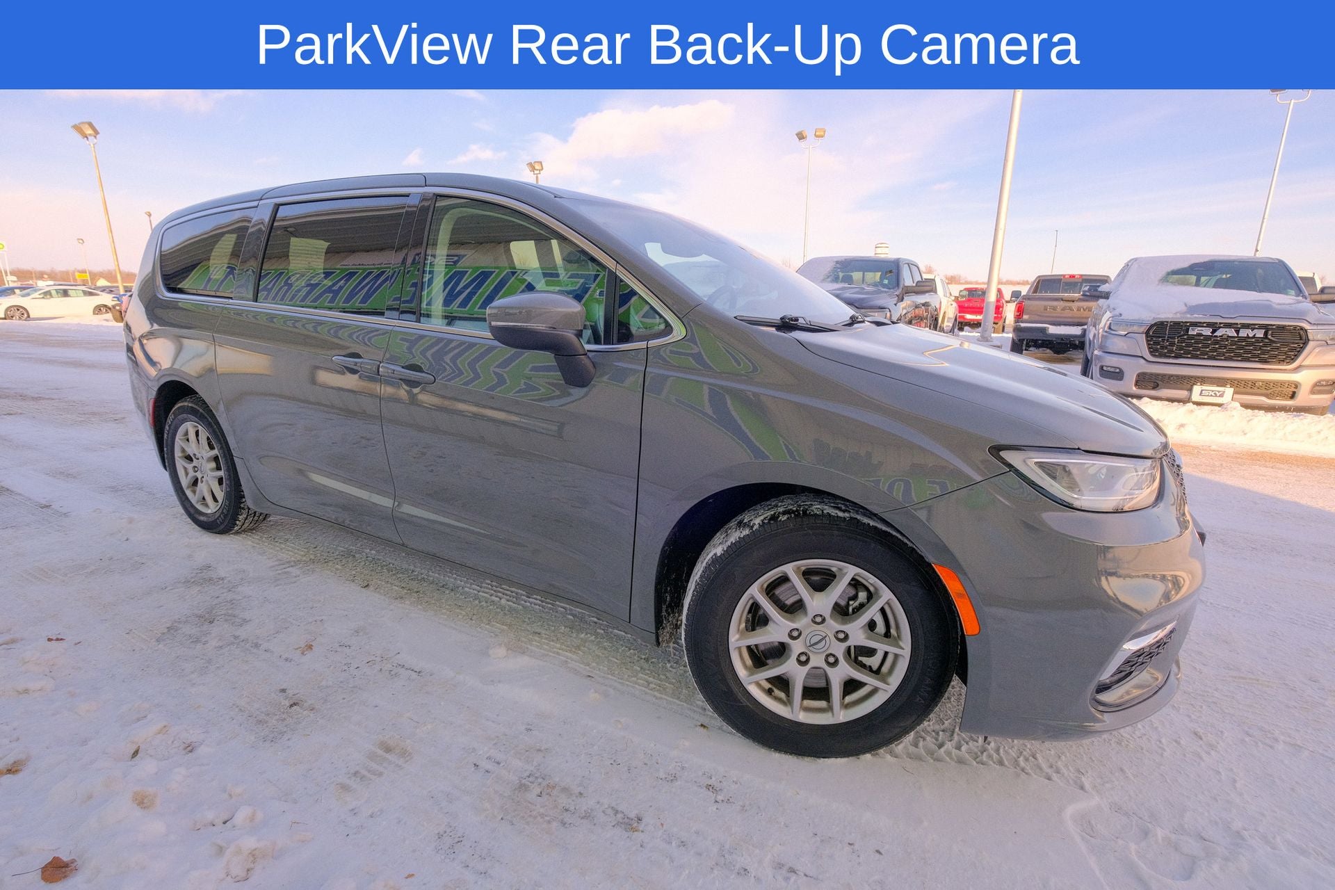 2023 Chrysler Pacifica Touring L