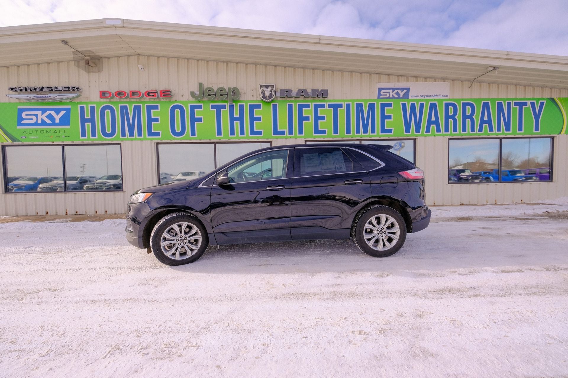 2024 Ford Edge Titanium