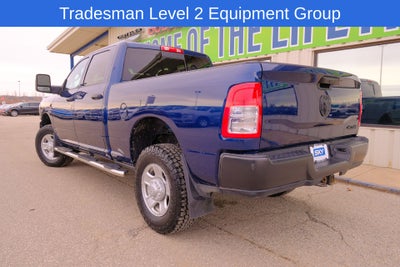 2024 RAM 3500 Tradesman Crew Cab 4x4 6'4' Box