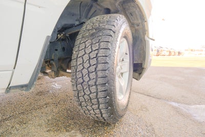 2023 RAM 1500 Classic SLT Crew Cab 4x4 5'7' Box