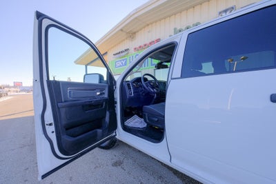2023 RAM 1500 Classic SLT Crew Cab 4x4 5'7' Box