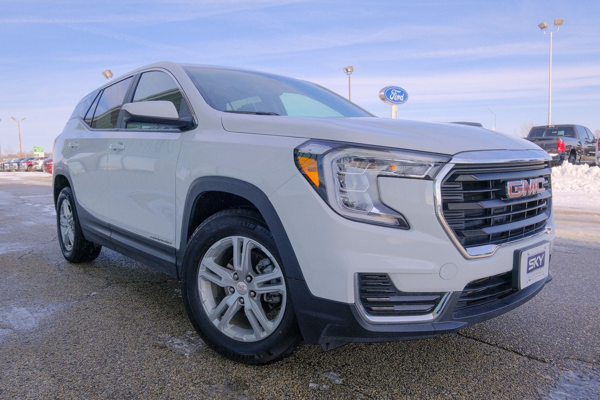 2024 GMC Terrain FWD SLE