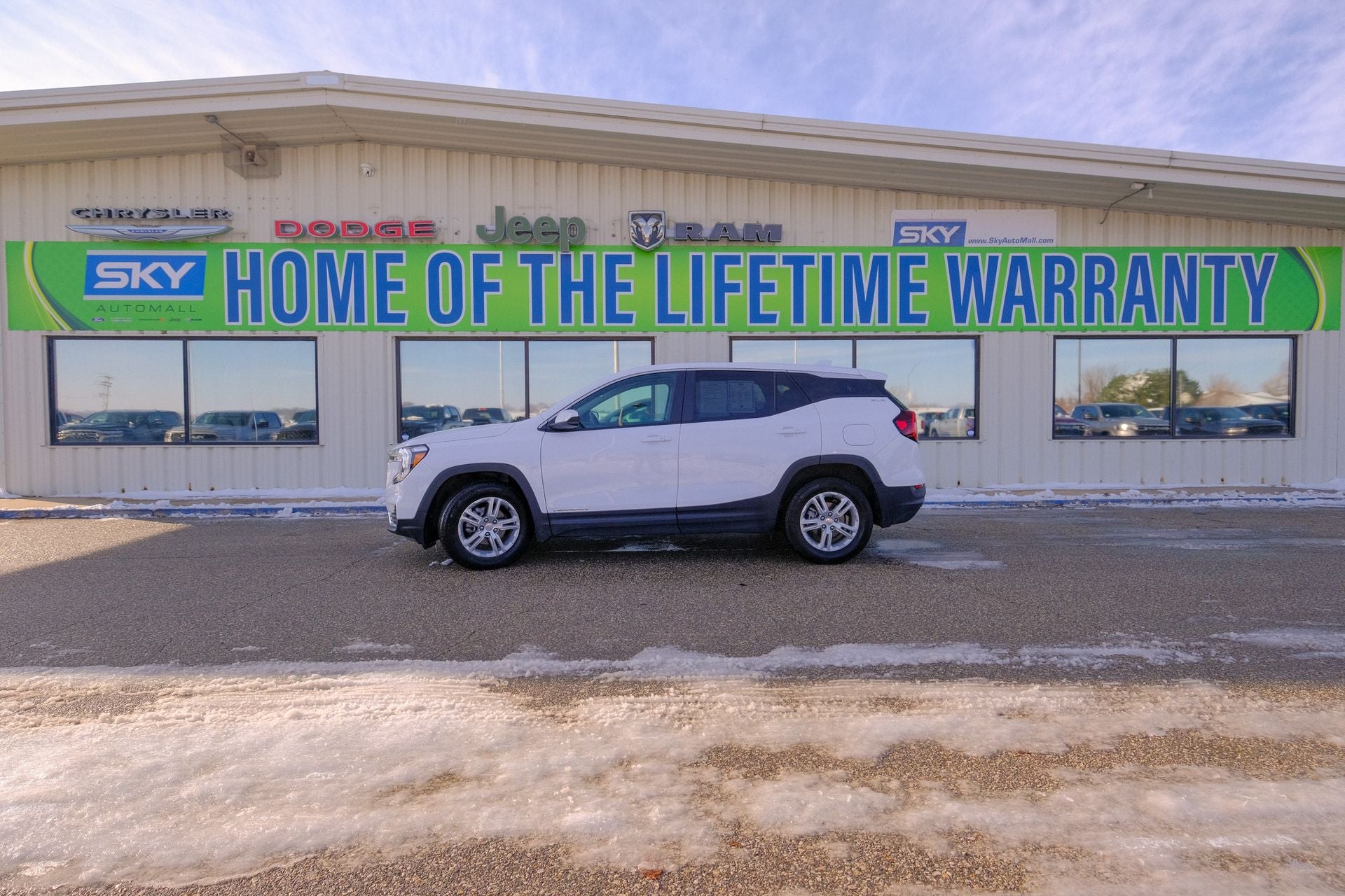 2024 GMC Terrain FWD SLE