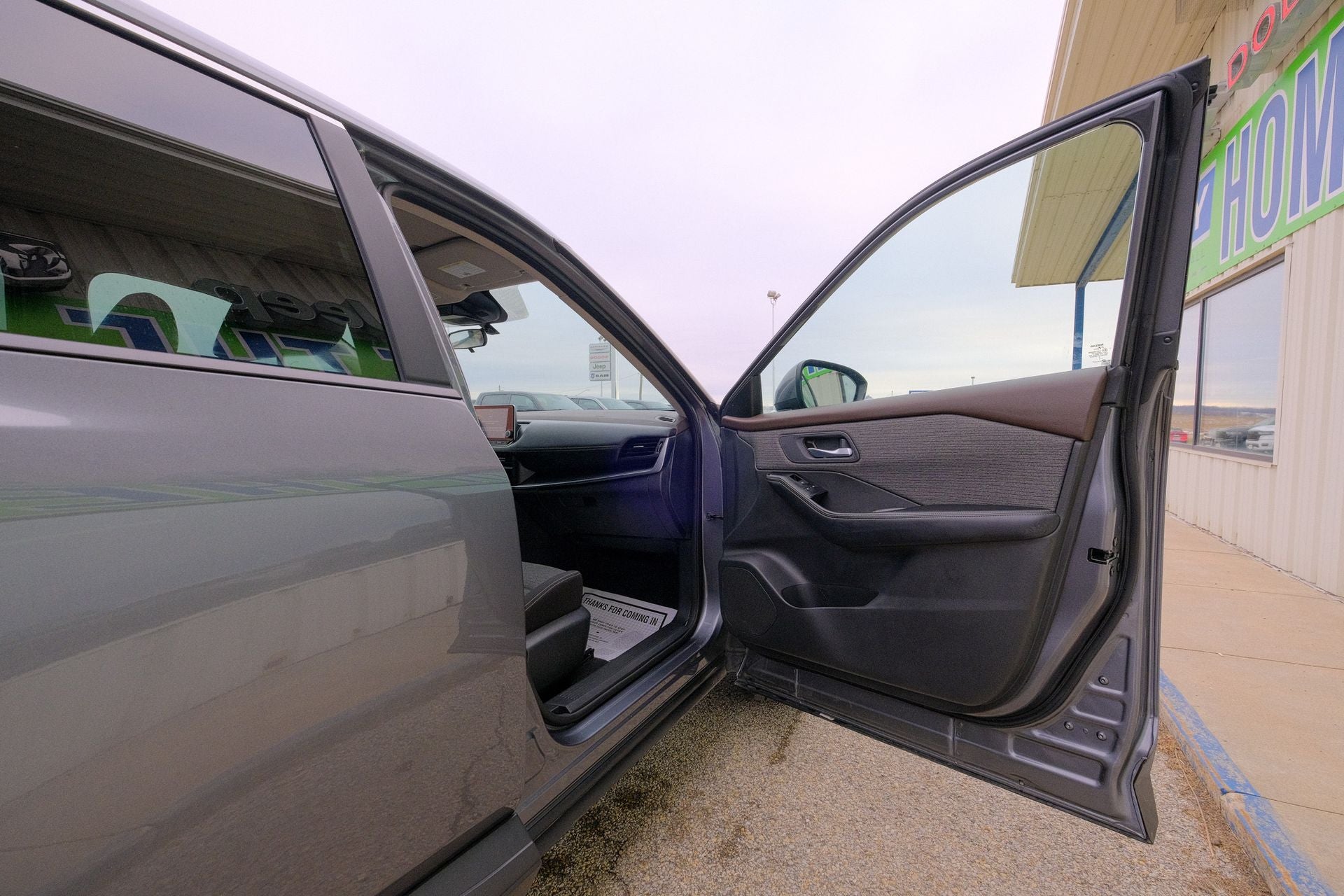 2023 Nissan Rogue SV FWD