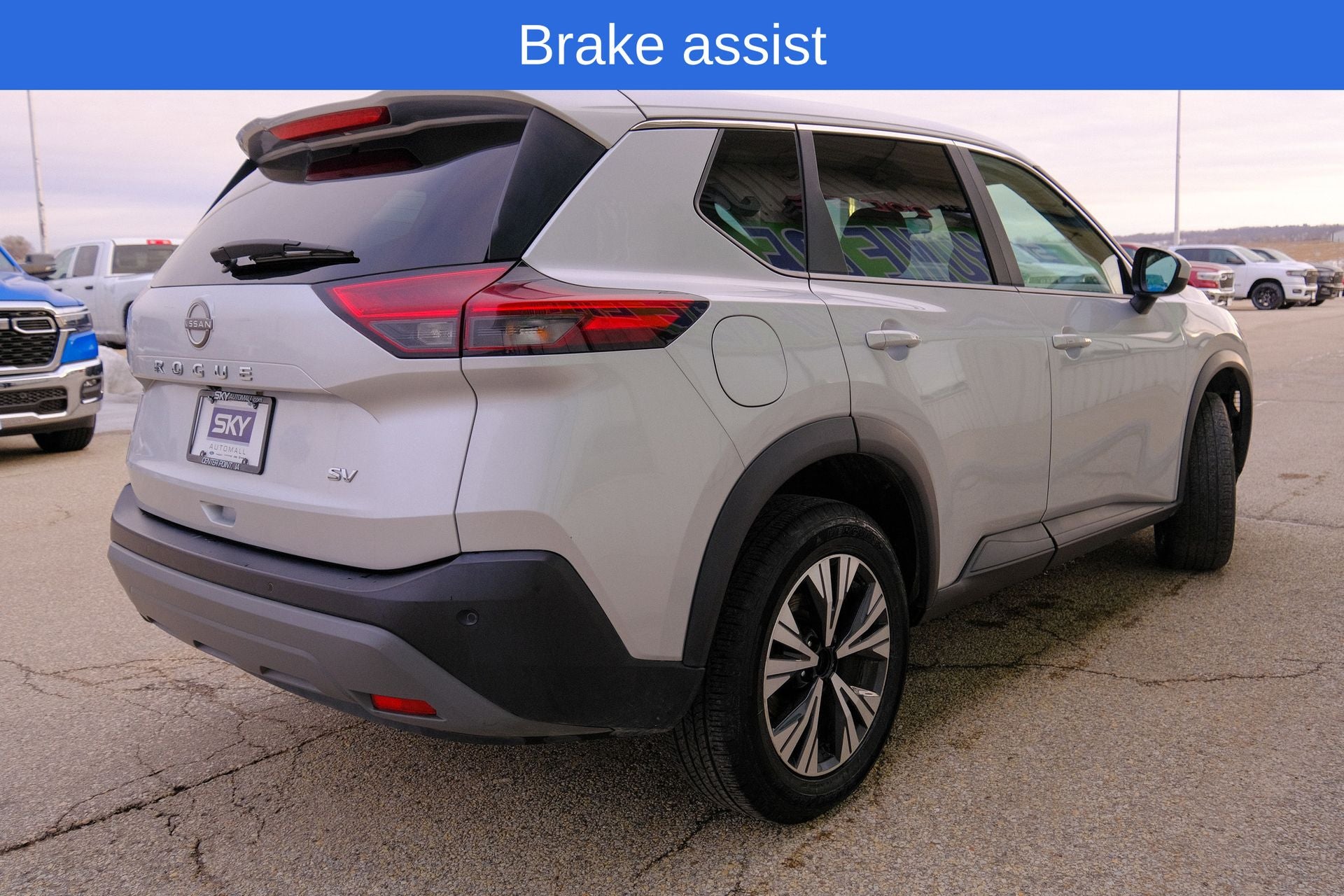 2023 Nissan Rogue SV FWD