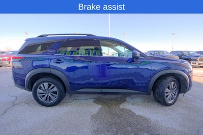 2025 Nissan Pathfinder SV 4WD