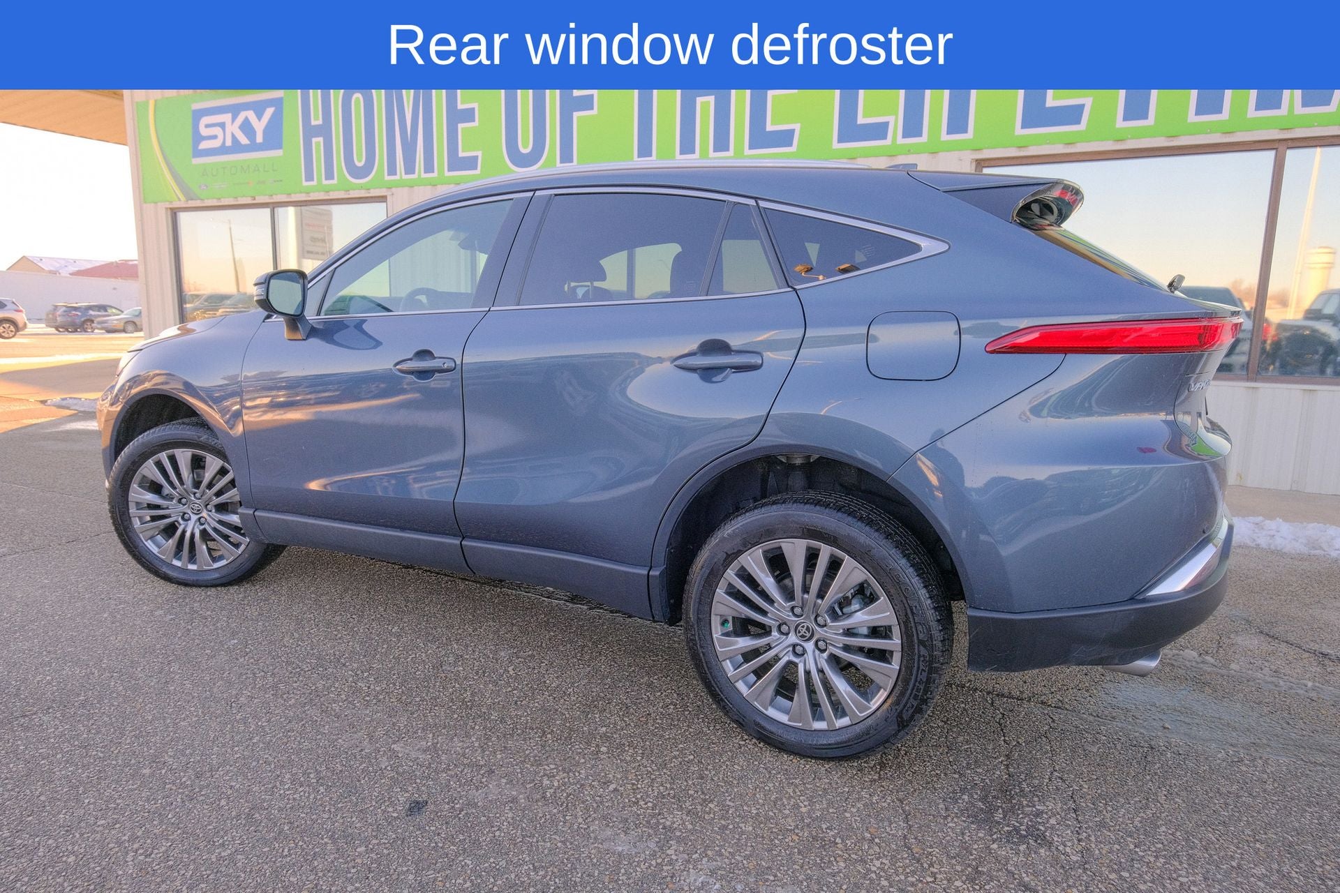 2023 Toyota Venza XLE