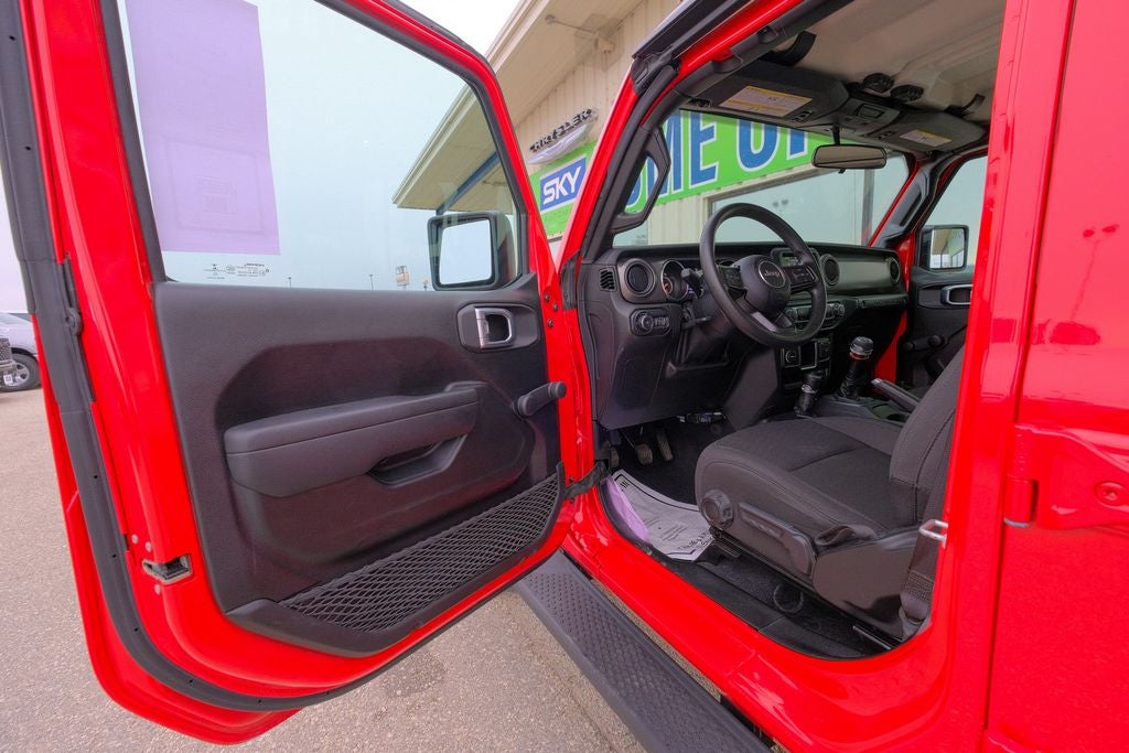 2022 Jeep Wrangler Unlimited Sport