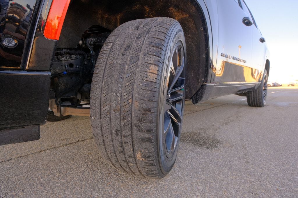 2023 Jeep Grand Wagoneer L Series III