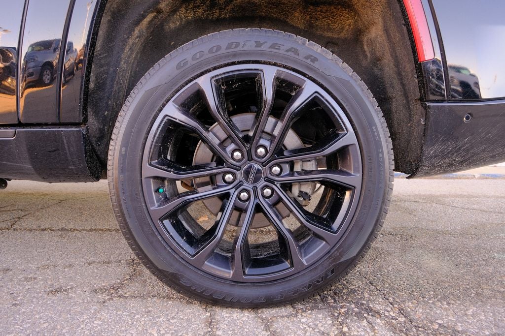 2023 Jeep Grand Wagoneer L Series III