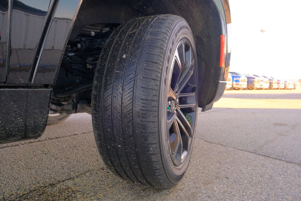 2023 Jeep Grand Wagoneer L Series III
