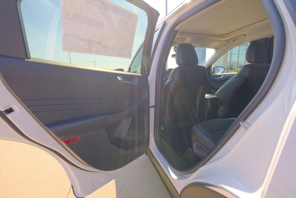 2025 Ford Escape Plug-In Hybrid Base