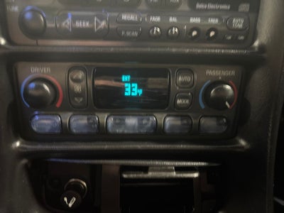 2001 Chevrolet Corvette Base