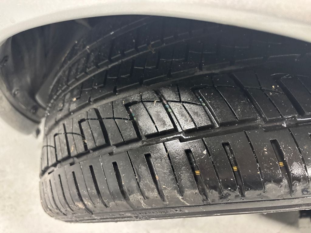 2001 Chevrolet Corvette Base