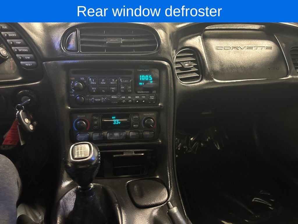 2001 Chevrolet Corvette Base