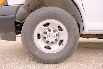 2025 Chevrolet Express 2500 Work Van Cargo