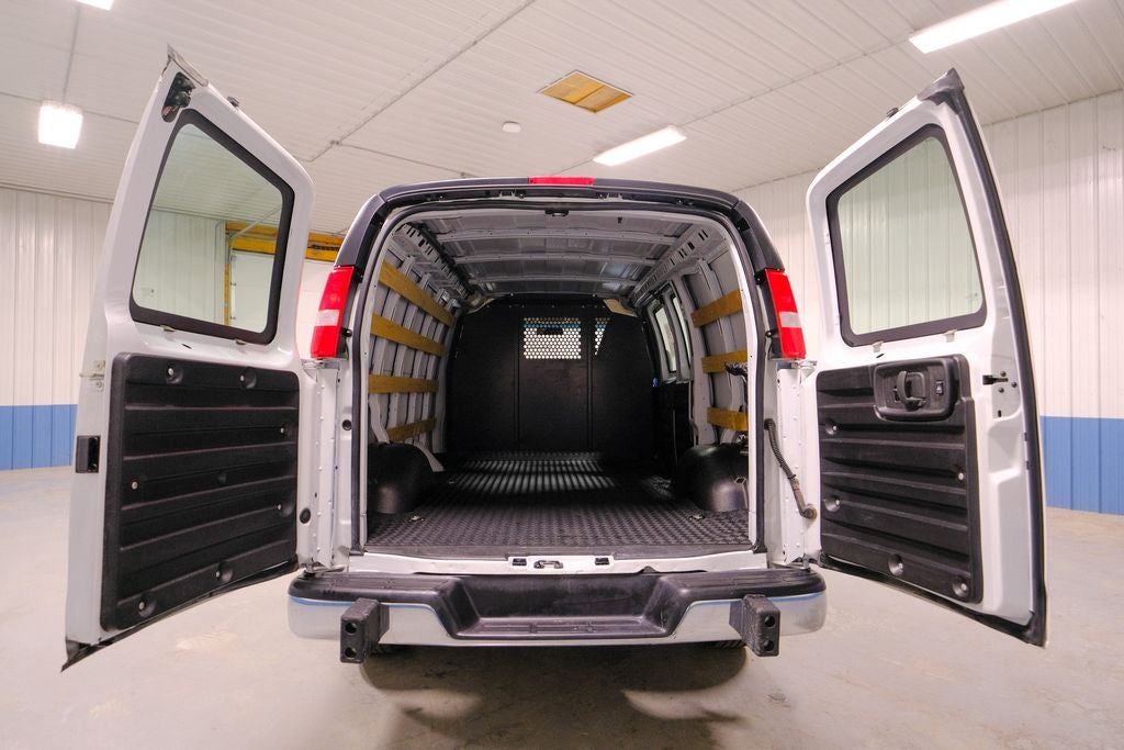 2024 GMC Savana 2500 Work Van