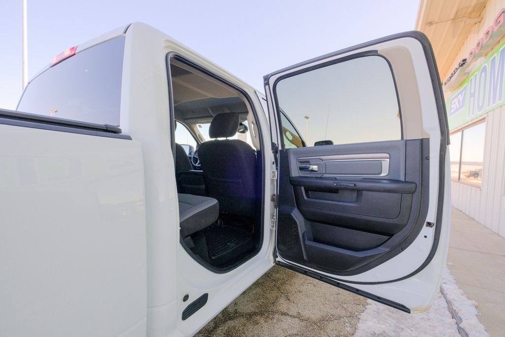 2023 RAM 1500 Classic SLT